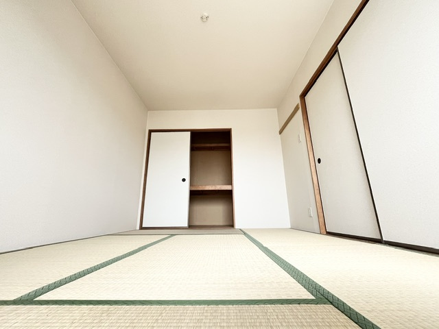 ナイティ池尻の和室