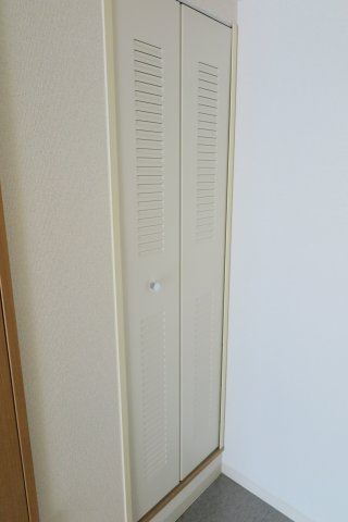 カーサ　リオ　道頓の収納