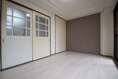 【洋室】 | コンフォールふかいのもり