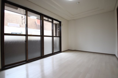 【洋室】 | コンフォールふかいのもり