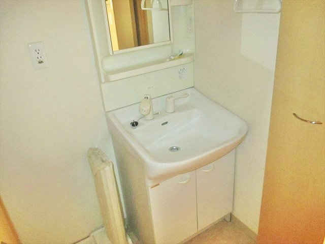 AXIS桜通内山の洗面所|AXIS桜通内山