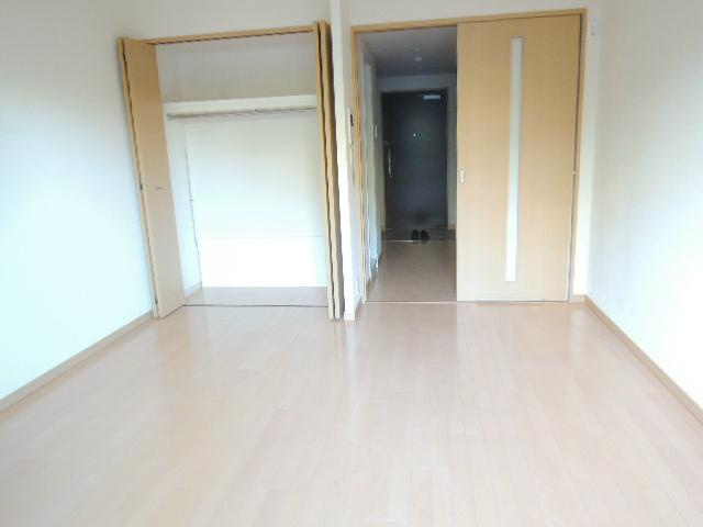 AXIS桜通内山の居間・リビング|AXIS桜通内山