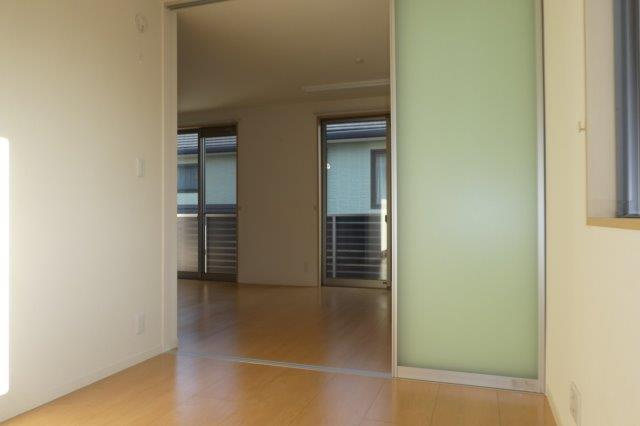 ファヴィリータの洋室