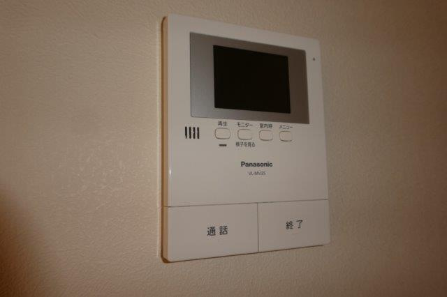 ファヴィリータのセキュリティ|TVインターホン