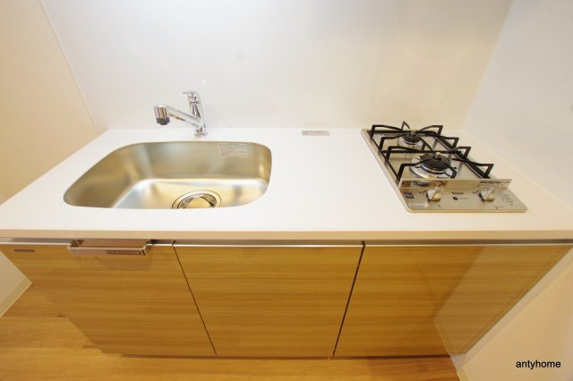 プレサンス心斎橋ニスト　仲介手数料無料のキッチン