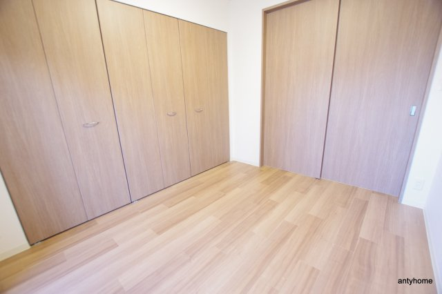 プレサンス心斎橋ニスト　仲介手数料無料の寝室