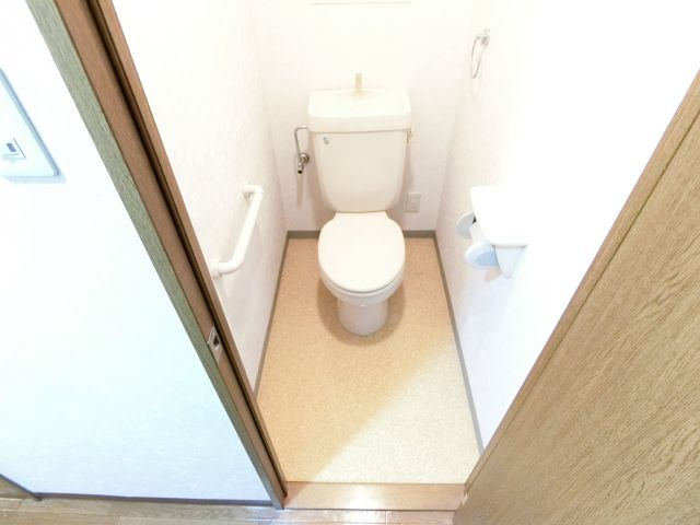 リーヴァ三日市のトイレ
