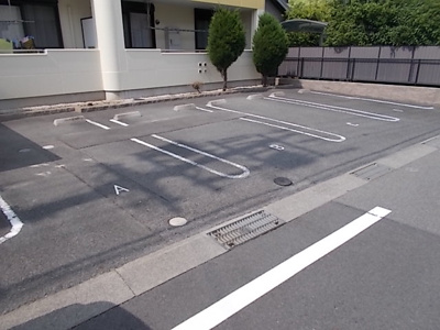 【駐車場】 | アメニティー　シャトー | 敷地内駐車場で便利です。