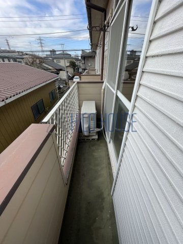 YSハイツ２のバルコニー|お洗濯にも便利なバルコニー付き