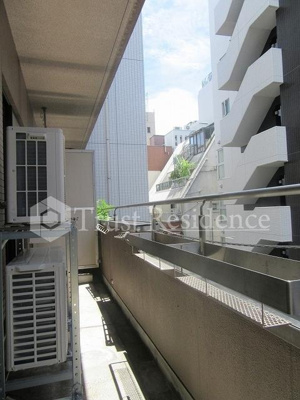 【バルコニー】 | クリダイマンション | 広々バルコニー