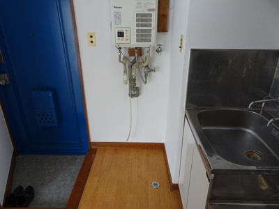 【設備】 | 佐藤ビル | 佐藤ビル　洗濯機置き場は室内（玄関横）にございます！