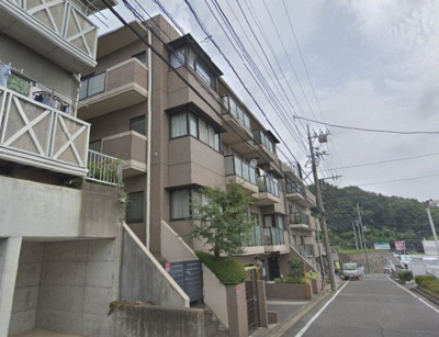 【外観】 | ベルス青葉台 | ガーデニング等を楽しむ事が出来る専用庭付です♪