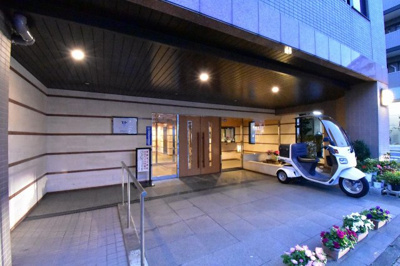 【エントランス】 | マイキャッスル仲町台ステーションフロント