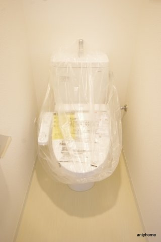 ジアコスモ難波南　仲介手数料無料のトイレ