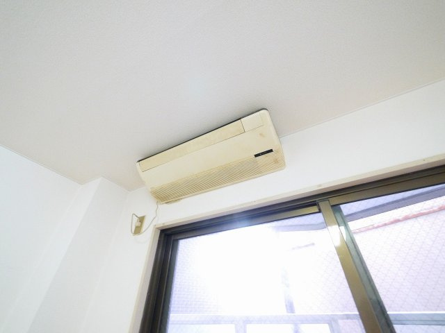 スコッチテリア三条の設備|エアコンも完備。