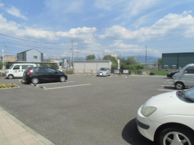 【駐車場】 | ほっとハピネス