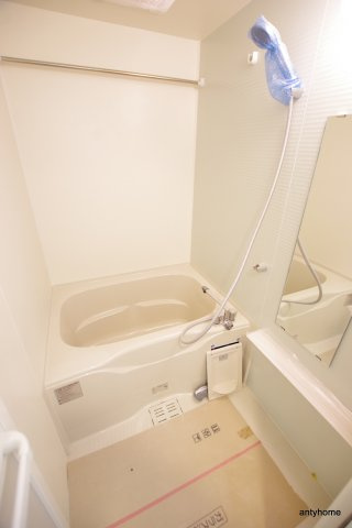 ジアコスモ難波南　仲介手数料無料の浴室