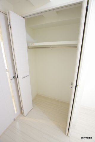 ジアコスモ難波南　仲介手数料無料の収納