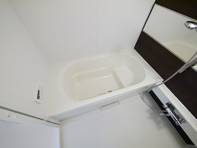 Ｈ．Ｔ．ミニョンⅤの浴室|ゆったり過ごせるお風呂です