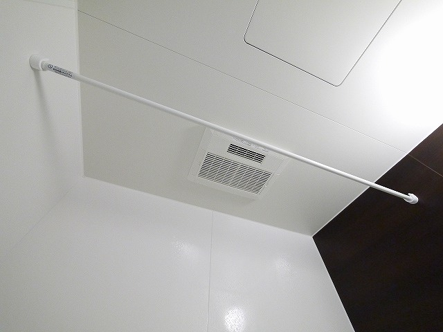 Ｈ．Ｔ．ミニョンⅤの設備|浴室乾燥機があれば雨の日も洗濯物が乾かせます。