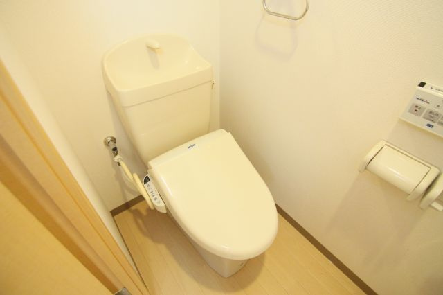 コンフォール日吉のトイレ