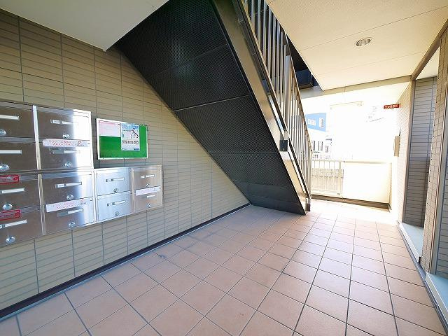 リバーサイド神田のエントランス|清潔なエントランスです