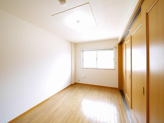 リバーサイド神田の洋室|広々とした洋室です