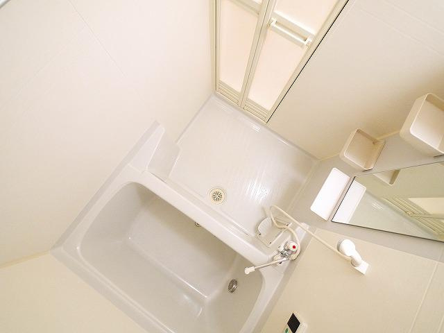 リバーサイド神田の浴室|お風呂です