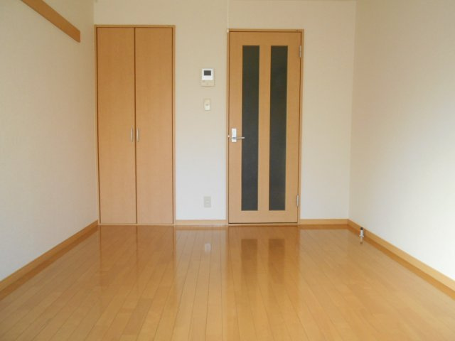 Welina SHOEIの洋室