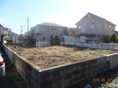 【外観】 | さいたま市緑区三室　敷地広々65坪の注文住宅用地　外壁総レンガ張り