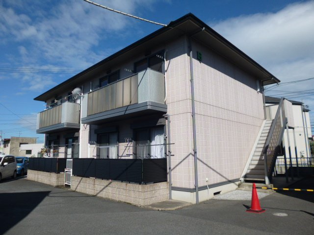 倉敷市白楽町のアパートの外観