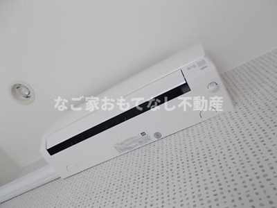 【設備】 | グリーンレイク中小田井 | エアコン付きです。