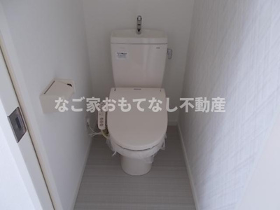 【トイレ】 | グリーンレイク中小田井 | ウォシュレット付き。