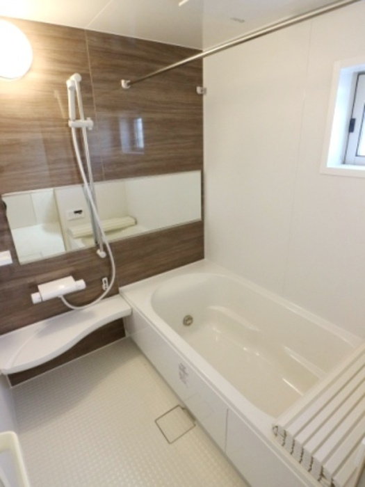 BLESSHOUSE柏西町Bの浴室