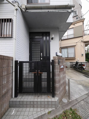 【エントランス】 | 金井邸