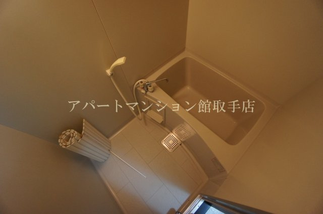 ビラージュ取手の浴室