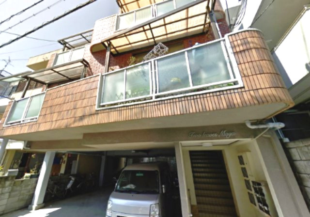 マヤハイツの外観