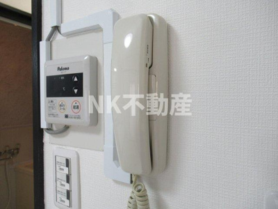 【セキュリティ】 | サイレンスハイム（八戸ノ里賃貸） | インターフォンです