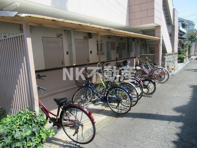 【その他】 | サイレンスハイム（八戸ノ里賃貸） | 駐輪場です