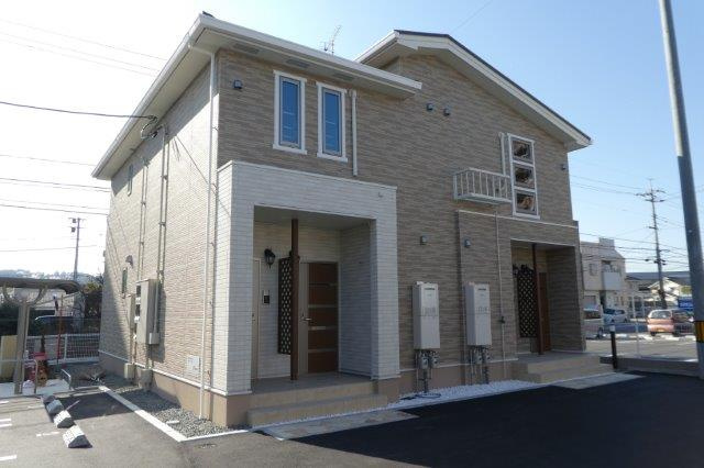 倉敷市中庄のアパートの外観