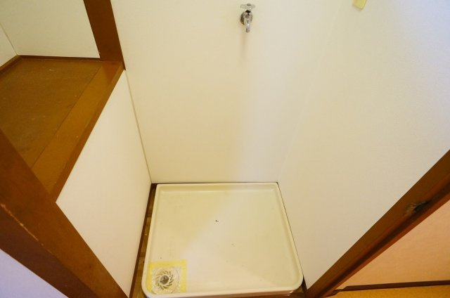 【設備】 | グリーンヒルズ新津 | 室内洗濯機置場