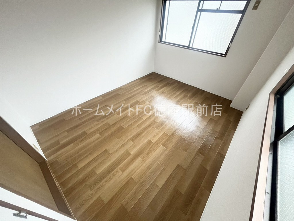 ラ・フォーレ諏訪Ⅱの洋室