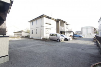 【駐車場】 | Happiness１番館 | 駐車場完備です