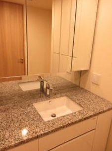  | ザ・パークハウス山吹神楽坂