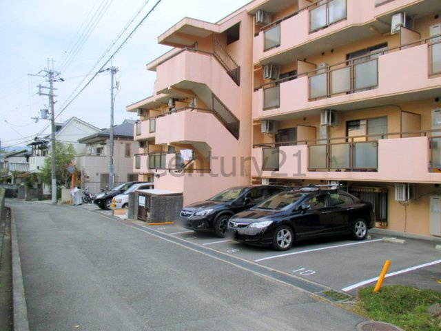 【駐車場】 | ロイヤルコート上池田