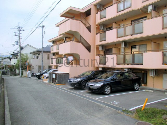 【駐車場】 | ロイヤルコート上池田