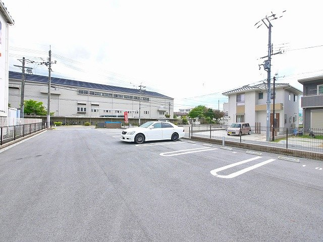ソレイユ（田町）の駐車場|駐車場があります