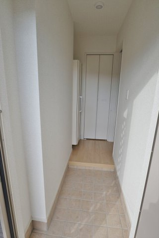 優竣弐番館の玄関