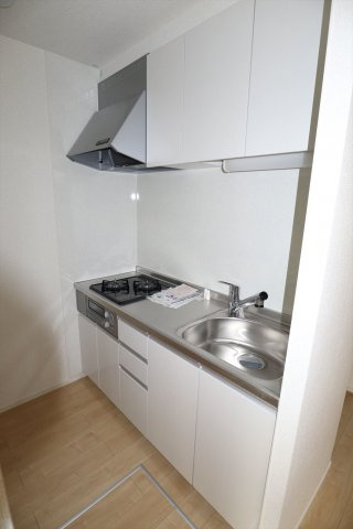 優竣弐番館のキッチン