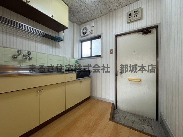 コーポチムラの玄関
